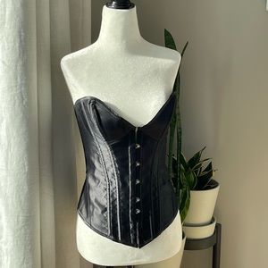 Iconic Diva corset from Agent Prococateur